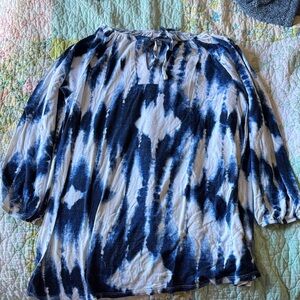 Women’s Navy & White Tie-Dye Long Sleeve Peasant Top